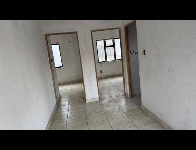 8 BEDROOM HOUSE FOR SALE IN KENSINGTON